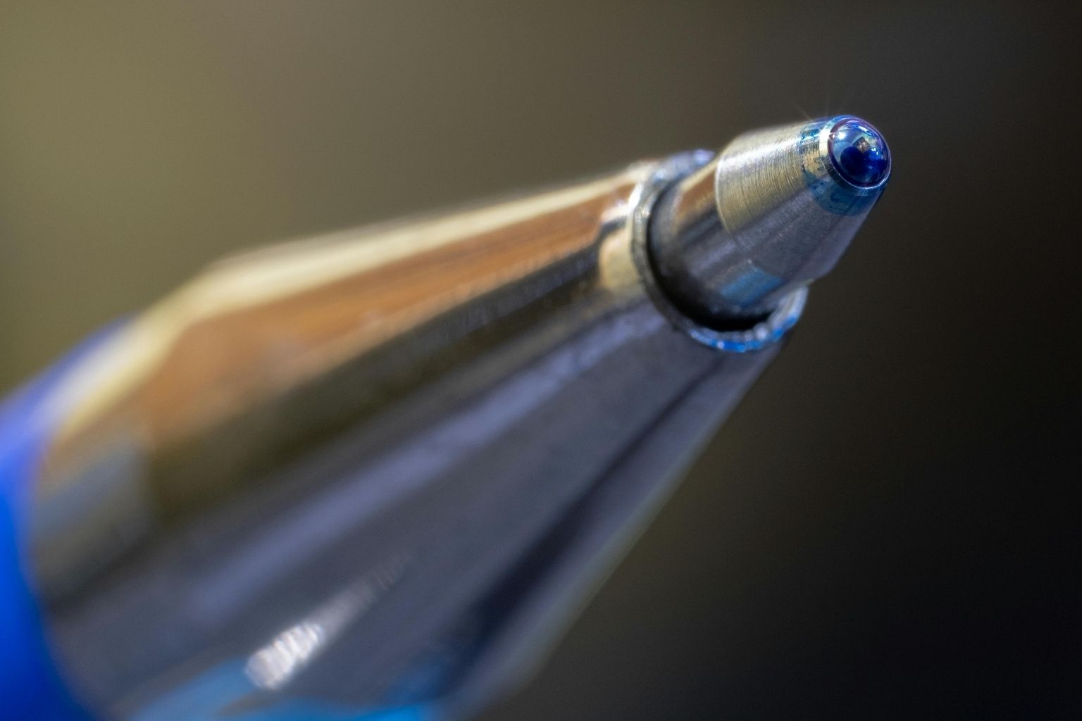 Penna a sfera, gel o roller: differenze reali e quale scegliere - Loveoffice